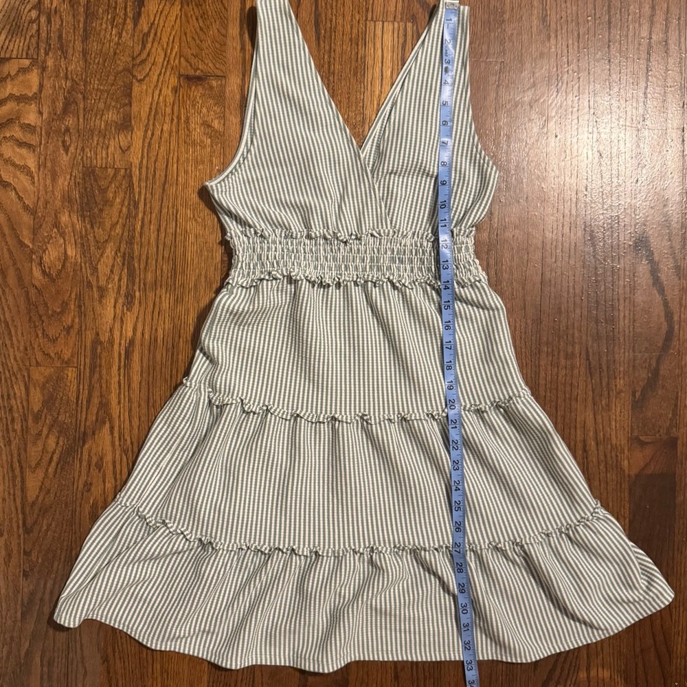 New with tags American Eagle Outfitters Green and white stripped Dress - Picture 8 of 8